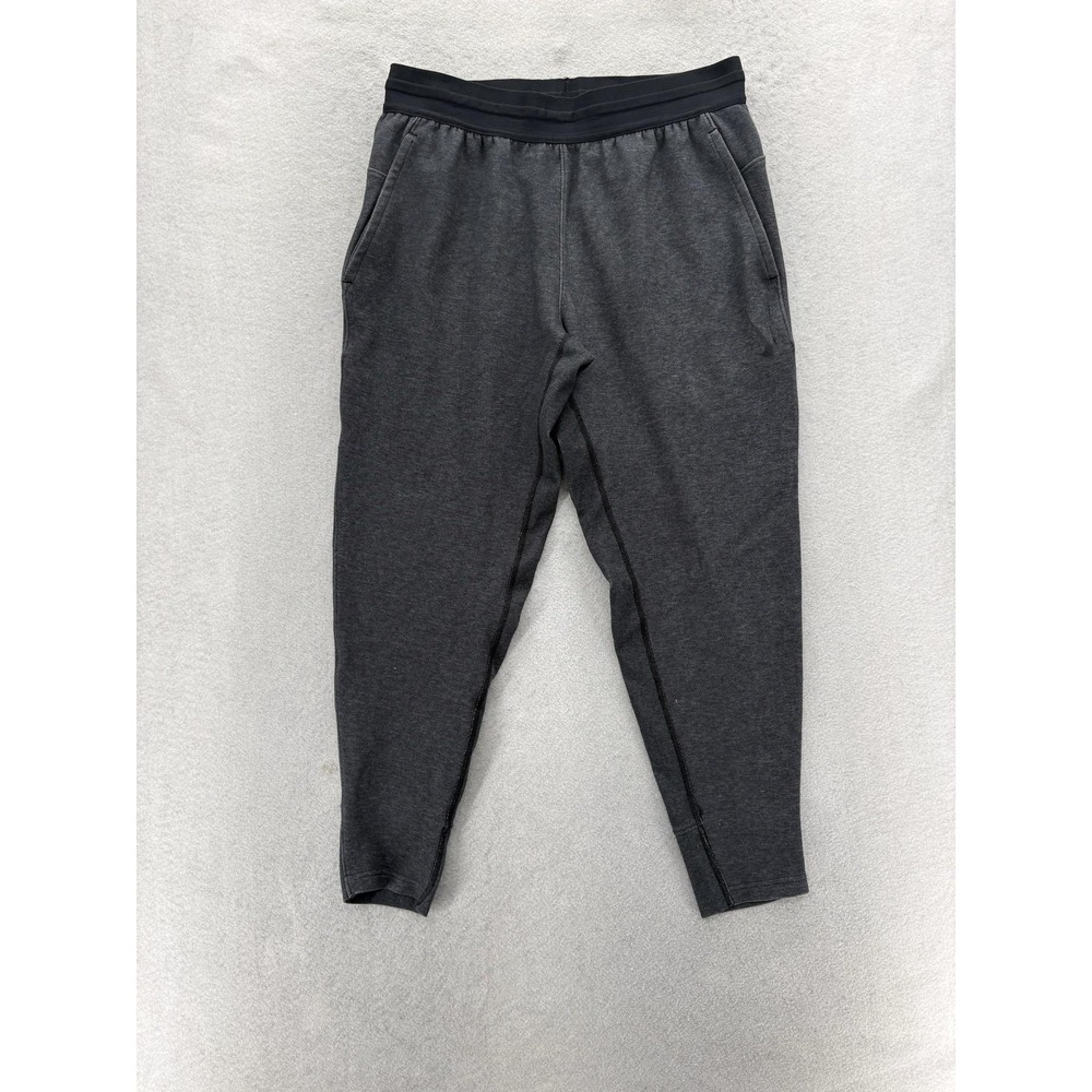 Nike Yoga Restore Joggers Mens Medium Gray Dri-FIT Athletic Training Gym Sport